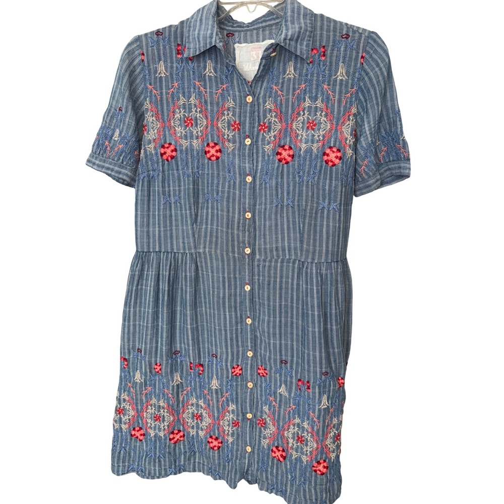 Johnny Was 3J Workshop Denim Blue Light Embroidered Cotton short sleeve dress SM